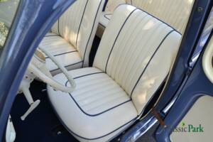 Imagen 31/50 de Renault 4 CV Décapotable (1954)