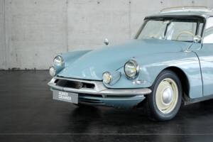 Bild 3/50 von Citroën ID 19 Break (1960)