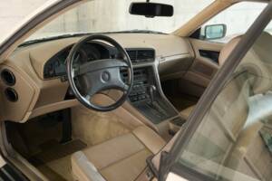 Immagine 42/50 di BMW 850i (1990)