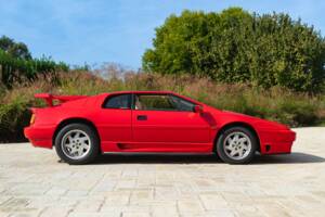 Image 7/50 of Lotus Esprit SE (1993)