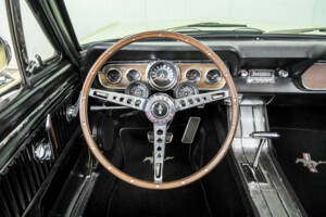 Image 12/50 of Ford Mustang 289 (1966)