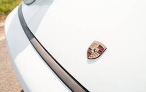 Image 9/48 of Porsche 911 Carrera 4 (1992)