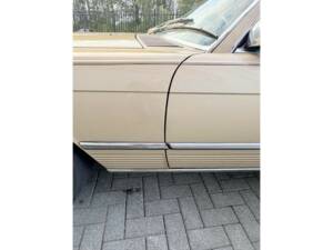 Image 3/50 of Mercedes-Benz 560 SL (1987)