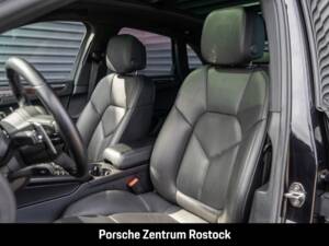 Image 6/36 de Porsche Macan GTS (2020)