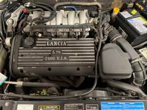 Afbeelding 5/18 van Lancia Kappa Coupé 2.4 20V (1997)