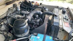 Bild 38/39 von Land Rover 88 (1981)