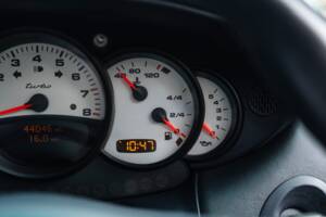 Bild 30/46 von Porsche 911 Turbo (2003)