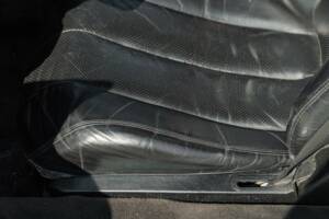 Image 31/50 of Mercedes-Benz 300 SL (1990)