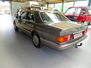 Bild 3/20 von Mercedes-Benz 300 SE (1990)