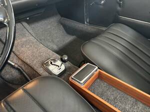 Image 16/30 of Mercedes-Benz 230 SL (1965)