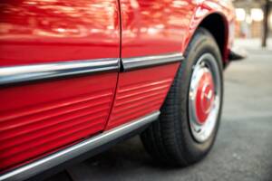 Bild 4/15 von Mercedes-Benz 280 SL (1983)