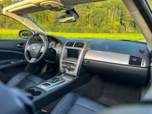 Image 19/84 de Jaguar XK 4.2 (2006)