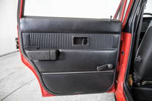 Imagen 31/50 de Volvo 240 Turbo (1983)