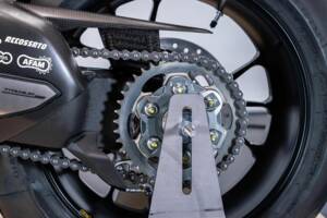 Immagine 17/30 di Ducati DUMMY (2023)