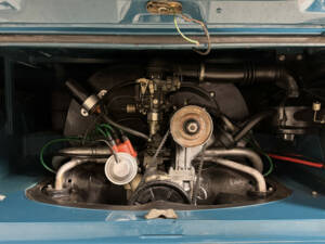 Imagen 6/19 de Volkswagen T1 Samba (1967)