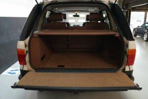Bild 19/50 von Land Rover Range Rover 4.0 SE (1997)