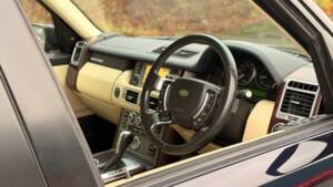 Bild 8/27 von Land Rover Range Rover Vogue TDV8 (2009)