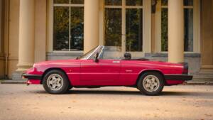 Image 2/32 of Alfa Romeo 1.6 Spider (1989)