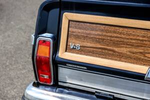 Bild 19/44 von Jeep Grand Wagoneer (1988)