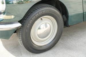 Image 43/43 of Citroën ID 19 Break (1967)