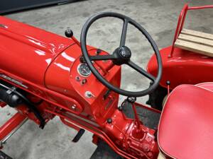 Image 19/50 of Porsche-Diesel Junior K (1961)