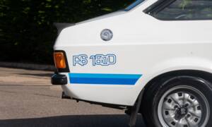 Image 6/50 of Ford Escort Mk II RS1800 (1976)