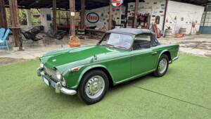 Image 61/66 of Triumph TR 4A IRS (1966)