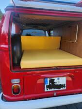 Image 7/12 of Volkswagen T2a minibus (1969)