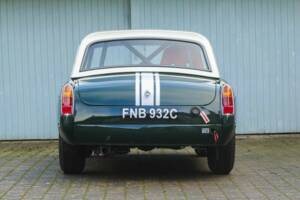 Image 8/50 of MG MGB GT (1965)