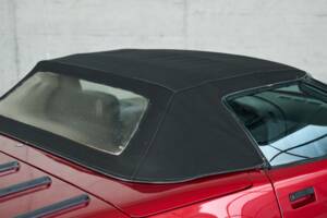 Imagen 39/50 de Chevrolet Corvette Convertible (1990)