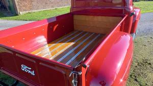 Image 8/16 of Ford F-1 Stepside (1952)