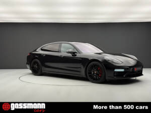 Image 3/15 of Porsche Panamera Turbo (2017)