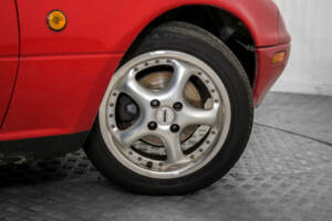 Image 44/50 of Mazda MX-5 1.8 (1994)