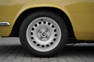Bild 45/50 von Alfa Romeo 2000 GT Veloce (1975)