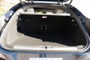 Image 7/21 of Ferrari Purosangue V12 (2025)