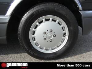 Afbeelding 5/15 van Mercedes-Benz 560 SEL (1990)