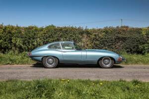 Image 5/33 de Jaguar Type E 3.8 (1962)