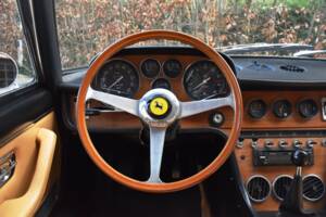 Bild 21/43 von Ferrari 365 GT 2+2 (1970)