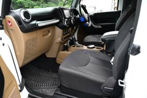 Afbeelding 27/50 van Jeep Grand Cherokee 6.4 V8 SRT (2014)