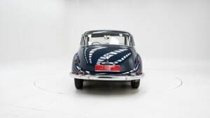 Image 7/15 de BMW 502 (1955)