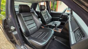 Imagen 59/69 de Mercedes-Benz 190 E 2.3-16 (1985)