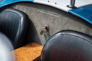 Immagine 39/44 di Everett-Morrison Shelby Cobra (1968)