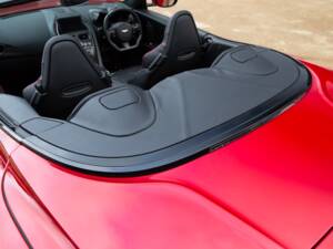 Immagine 75/84 di Aston Martin DBS 770 Ultimate Volante (2023)