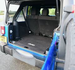 Bild 26/50 von Jeep Wrangler 3.8 &quot;75th Aniversary&quot; (2016)