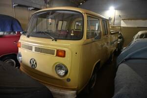 Image 15/23 of Volkswagen T2b Pickup Double Cabin (1978)