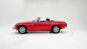 Image 8/15 of MG MGB (1973)