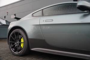 Bild 45/50 von Aston Martin V12 Vantage AMR (2017)