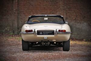 Immagine 4/50 di Jaguar Type E 4.2 (1965)