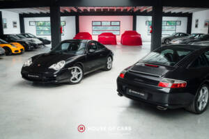 Image 1/24 of Porsche 911 Carrera (2002)