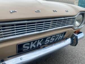Afbeelding 29/98 van Ford Escort 940 DeLuxe (1970)